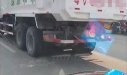 客家路况爆料视频播放,视频揭示道路状况，安全出行提醒