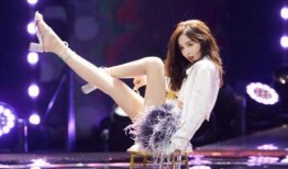 网友爆料裴娜视频在线观看,真相究竟如何？