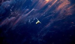 飞向太空在线观看完整,探索宇宙奥秘的壮丽征程