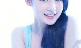 李沁被同学爆料视频,揭秘校园生活点滴